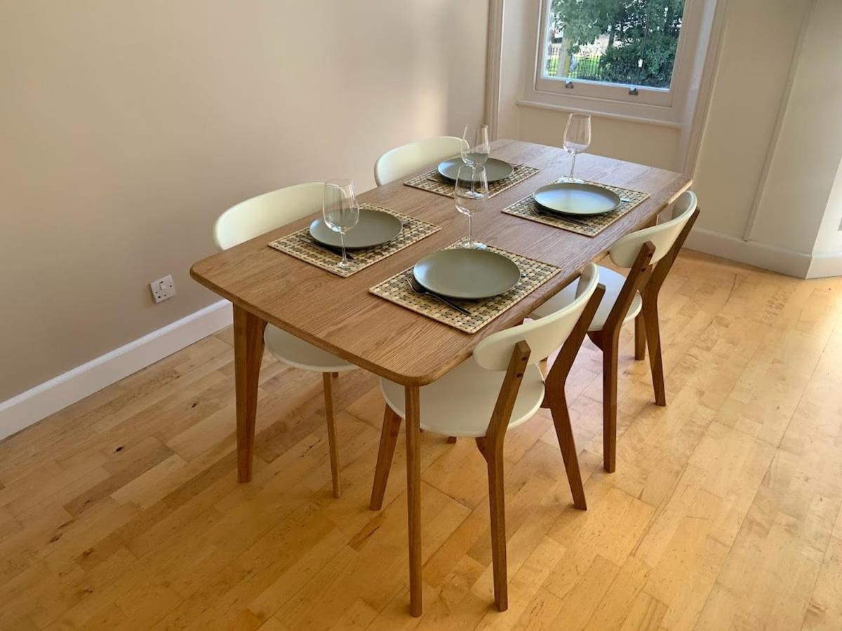 Lovely Spacious 1-Bedroom Flat In Tufnell Park Close To Central לונדון מראה חיצוני תמונה